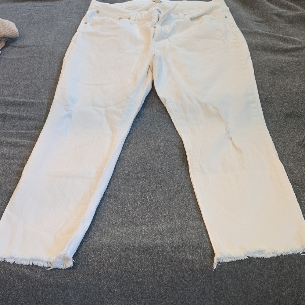 J. Crew Denim in Classic White - Picture 3 of 6